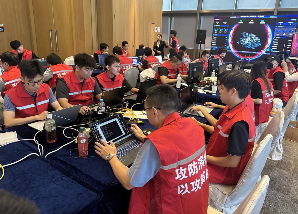 香港網絡安全攻防演練 -- 以攻築防2025